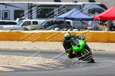 media/Apr-10-2022-SoCal Trackdays (Sun) [[f104b12566]]/Turn 2 (1135am)/